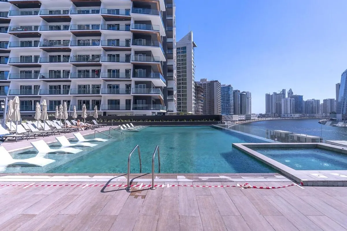 Homey 1-Bedroom Apartment In Business Bay With A View Of City Skyline! Dubai
