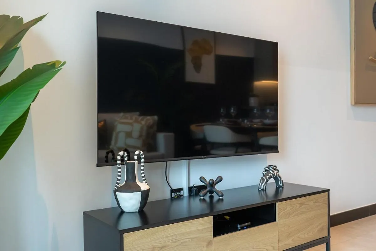 Homey 1-Bedroom Apartment In Business Bay With A View Of City Skyline! Dubai United Arab Emirates