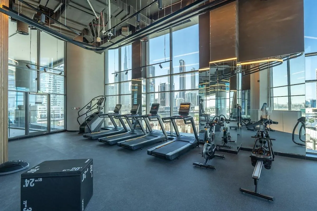 Homey 1-Bedroom Apartment In Business Bay With A View Of City Skyline! Dubai 0*,