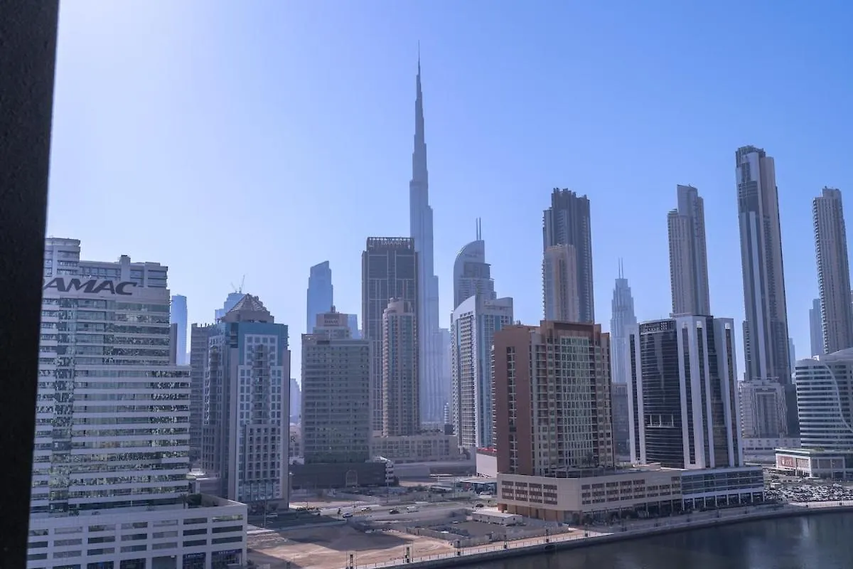 Homey 1-Bedroom Apartment In Business Bay With A View Of City Skyline! Dubai