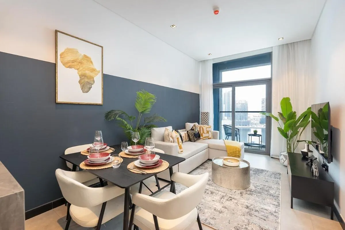 Homey 1-Bedroom Apartment In Business Bay With A View Of City Skyline! Dubai United Arab Emirates