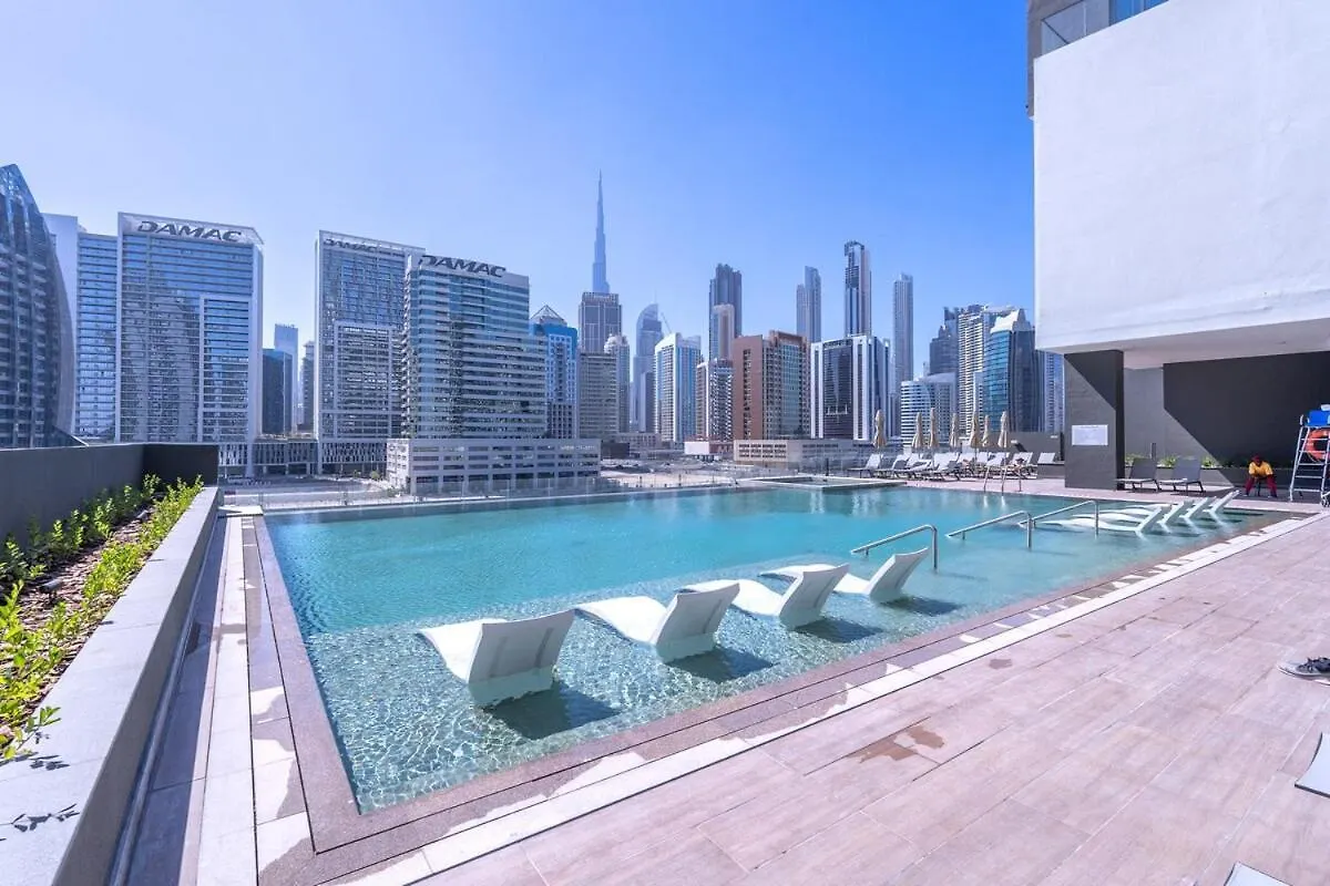Homey 1-Bedroom Apartment In Business Bay With A View Of City Skyline! Dubai